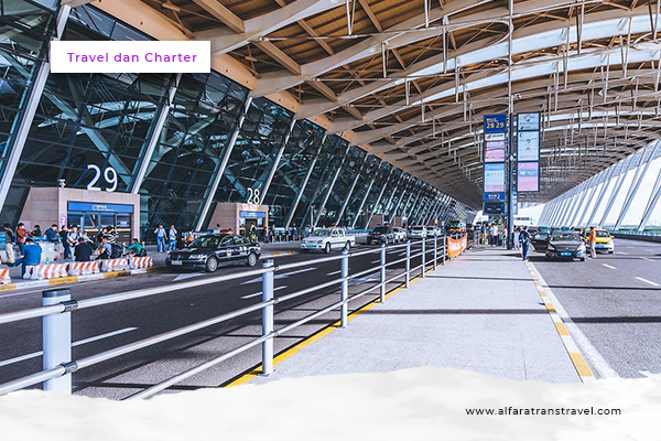 Drop Off Bandara A.Yani Semarang